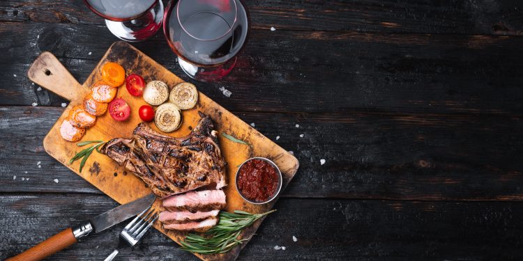 A Perfect Match: Wine Pairing with Steak